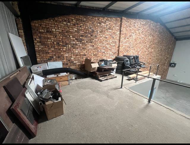 527M² WAREHOUSE TO LET IN ALRODE